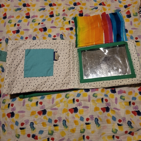 💚SOLD💚Lovevery soft book - Picture 3 of 12